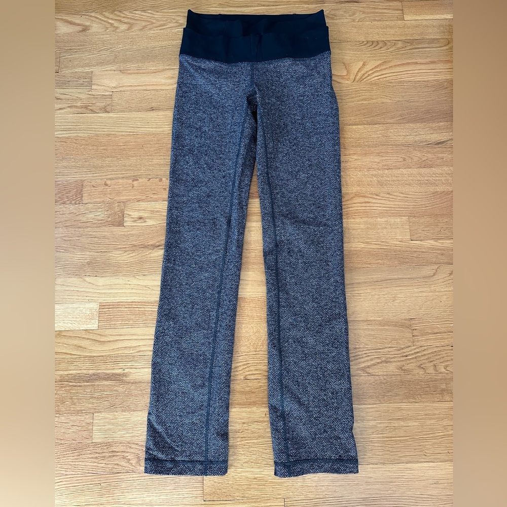 Lululemon Straight Up Double WaistBand Pants Size 8